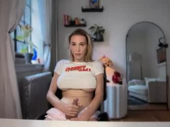 lanamadisondaily webcam model stream image