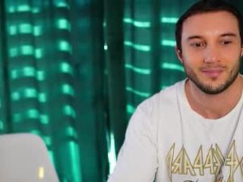 tom_fordd webcam model stream image