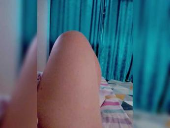 Eva-4 webcam model stream image