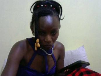 Lovelybabraa webcam model stream image