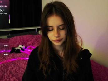 kissnotilt webcam bongacams model stream image