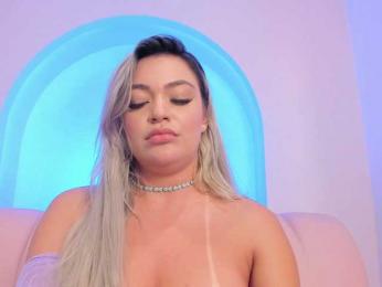 milaowens webcam bongacams model stream image