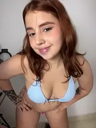 lia_foxxy71 webcam stripchat model stream image