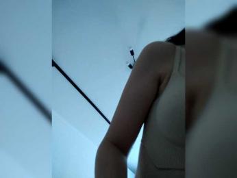 Bogina2 webcam bongacams model stream image