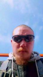 yourstruly_xxx webcam model stream image