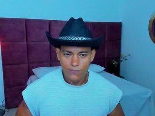 Adan Fulker webcam model stream image