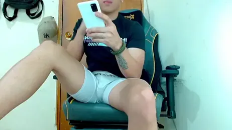 Danyer33 webcam model stream image