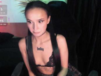 AshMila webcam model stream image