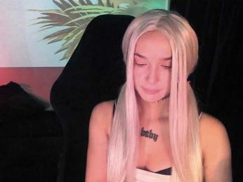 AshMila webcam model stream image