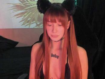 AshMila webcam model stream image