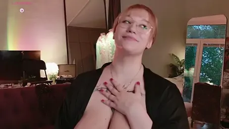Morvelyn webcam model stream image
