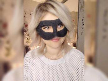 blackmask_ webcam model stream image