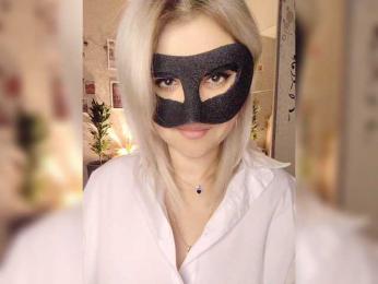 blackmask_ webcam model stream image