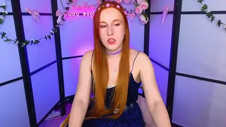 EvaBellea webcam model stream image