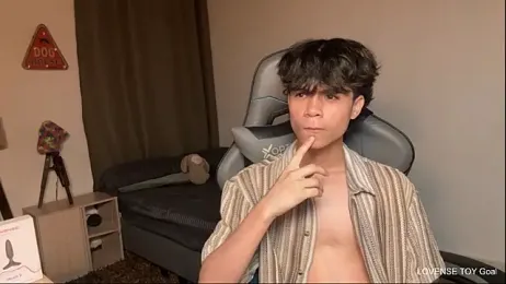 OopsAgain_ webcam model stream image