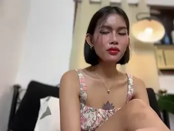 Larathegr8t webcam model stream image