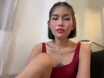 Larathegr8t webcam model stream image