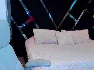 Ray Torres webcam model stream image