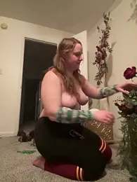 GingerSnap33 webcam model stream image