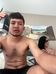 Julian_victoriacollins webcam stripchat model stream image