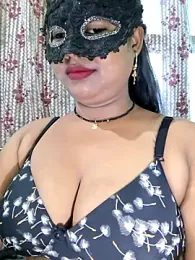 Soniya_G webcam model stream image