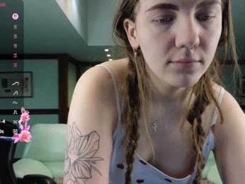 KiraRustle webcam model stream image