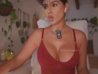 Meegan webcam bongacams model stream image