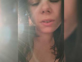 Dazai9 webcam model stream image