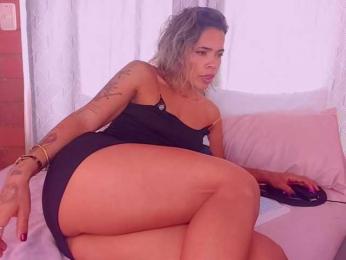 SashaKleinOF webcam model stream image