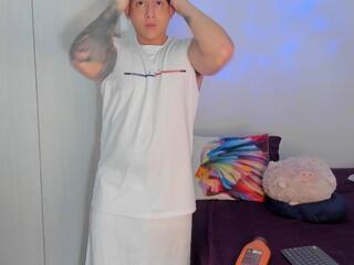 Breth Colton webcam model stream image