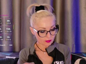 Milforja webcam bongacams model stream image