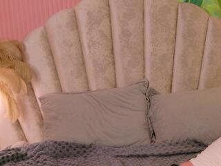 Emma Lawrens webcam model stream image