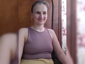 LisaLovHoney webcam model stream image