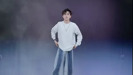 JH120 webcam model stream image