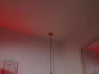 alana-haze webcam model stream image