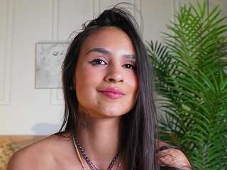 alana-haze webcam camsoda model stream image