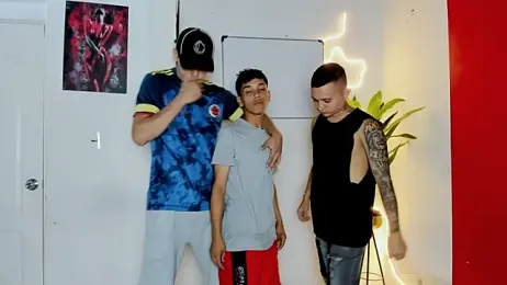 oversizedxguys webcam stripchat model stream image