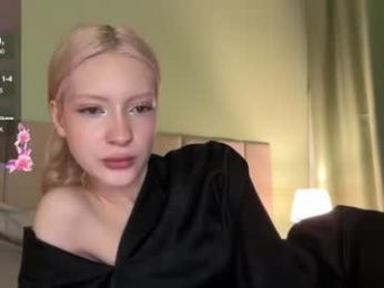 kvetapin webcam chaturbate model stream image