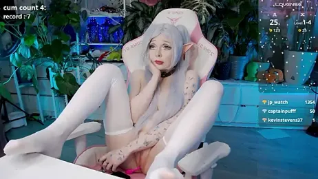 cutelittlepuff webcam stripchat model stream image