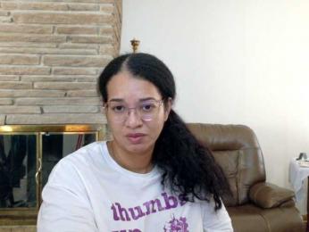 BonVivantt webcam model stream image
