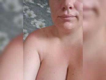 Tatka4 webcam bongacams model stream image