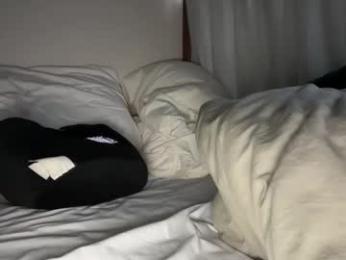 toshikaro0 webcam model stream image