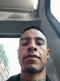 willclayy webcam model stream image