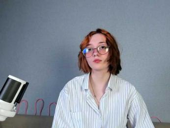 Dark-Willlow webcam model stream image