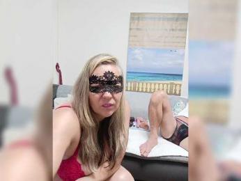 Sisinkaa4422 webcam model stream image