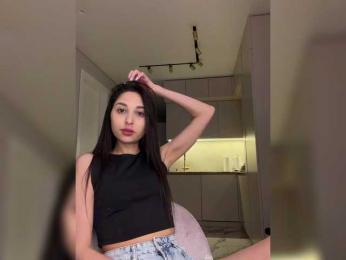 MolliKiana webcam model stream image