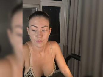 EnergyGirl webcam bongacams model stream image