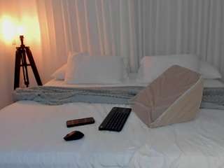 winedams webcam model stream image