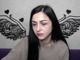 Eva Clarkk webcam model stream image