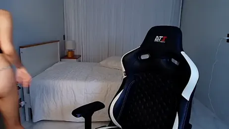 upssnowy webcam model stream image